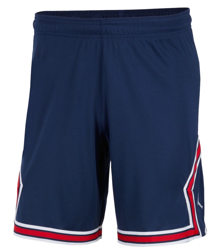 מִכְנָסַיִים קְצָרִים