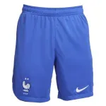 מִכְנָסַיִים קְצָרִים