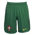 מִכְנָסַיִים קְצָרִים