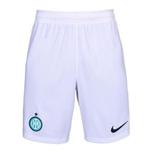 מִכְנָסַיִים קְצָרִים