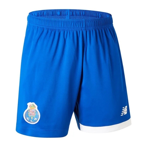 מִכְנָסַיִים קְצָרִים