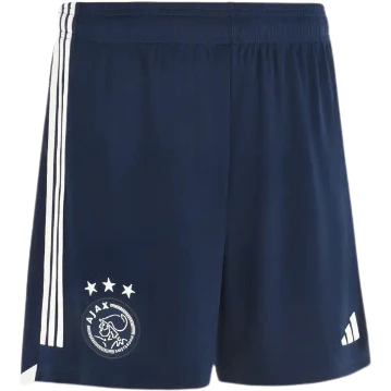 מִכְנָסַיִים קְצָרִים