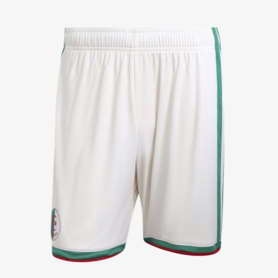 מכנסיים קצרים